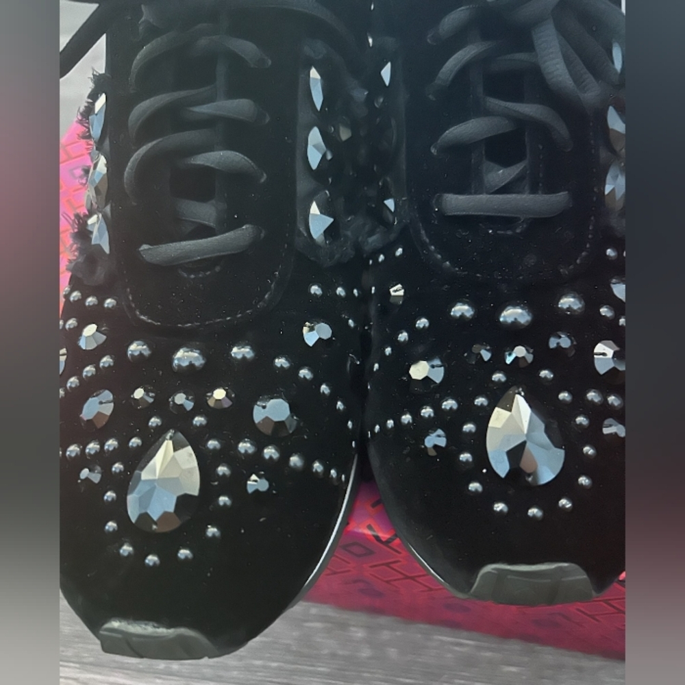 TORY BURCH * SCARLETT RUNNER VELVET   EMBELLISHED BLACK SNEAKERS - Picture 4 of 10